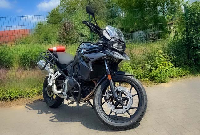 BMW_schwarz